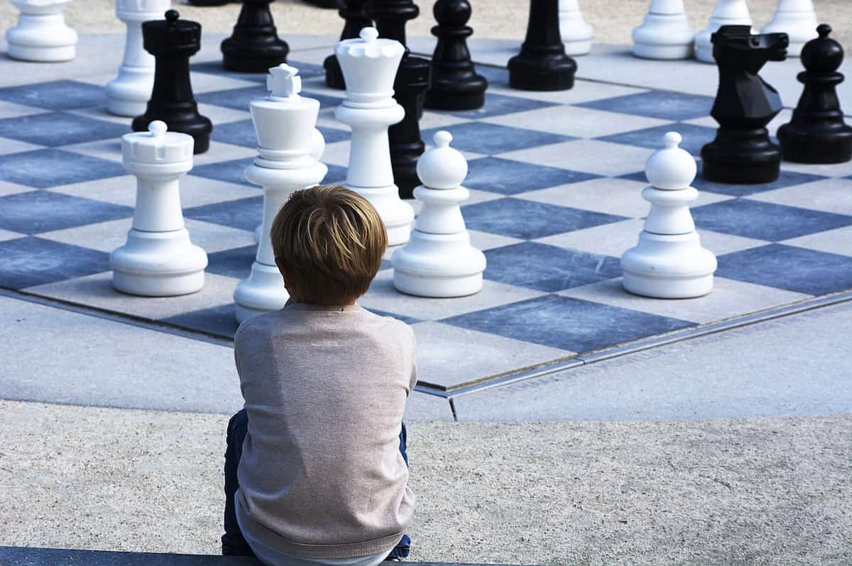 Schach spielen auf der Strandpromenade