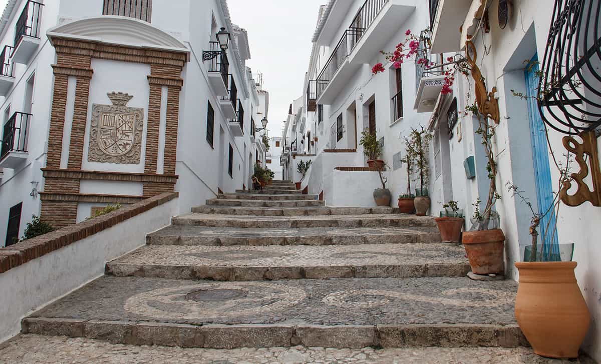calle en Frigiliana
