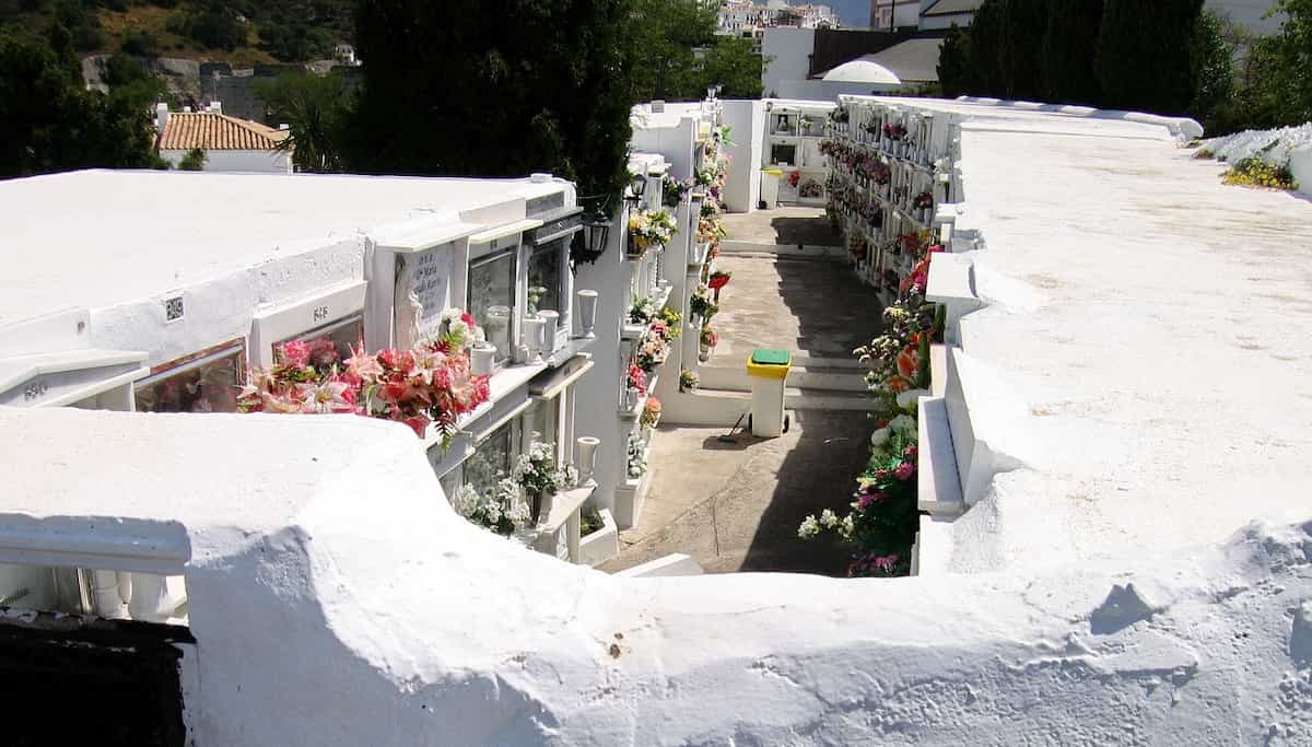 Casares cemetery