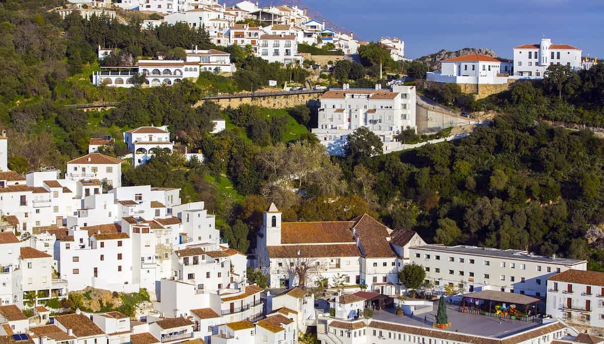 Casares
