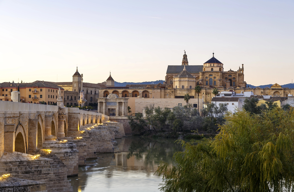 Cordoba Puente Romano Credit Depositphotos